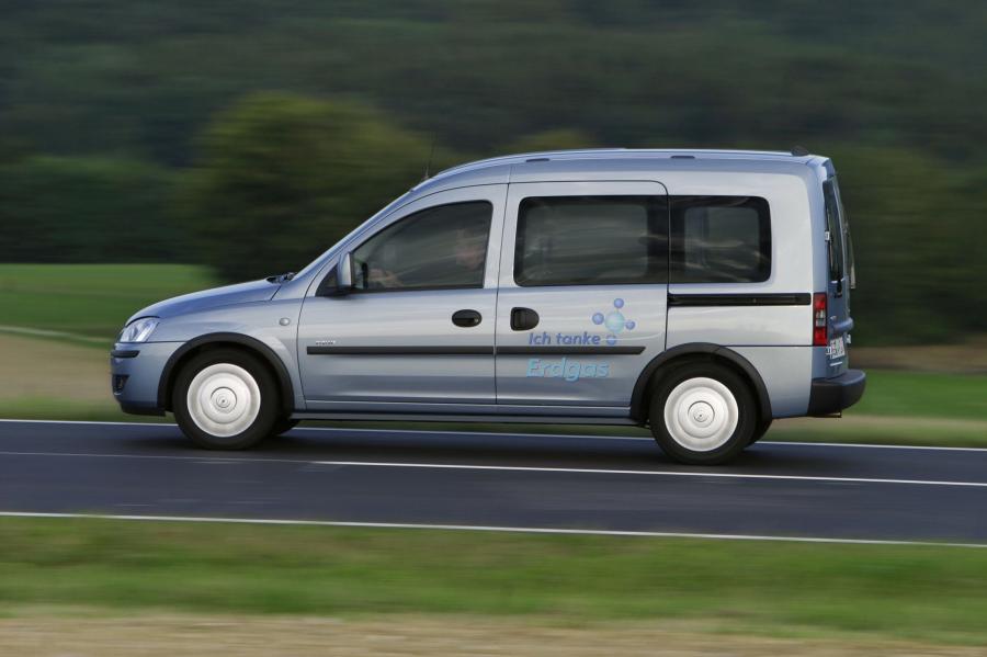  Opel Combo CNG 2001 года  (фото 5 из 7)